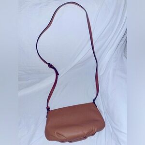 NWT Melrose & Market brown / tan leather crossbody bag never used